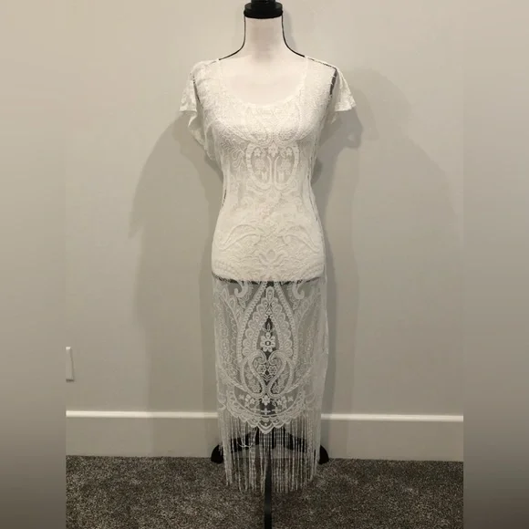 Abary Lace Cover Up - Picture 1 of 5